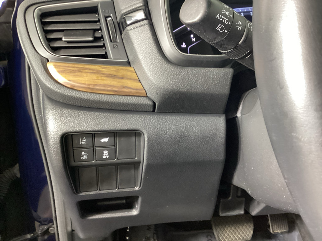 Used 2020 Honda CR-V Touring image 24