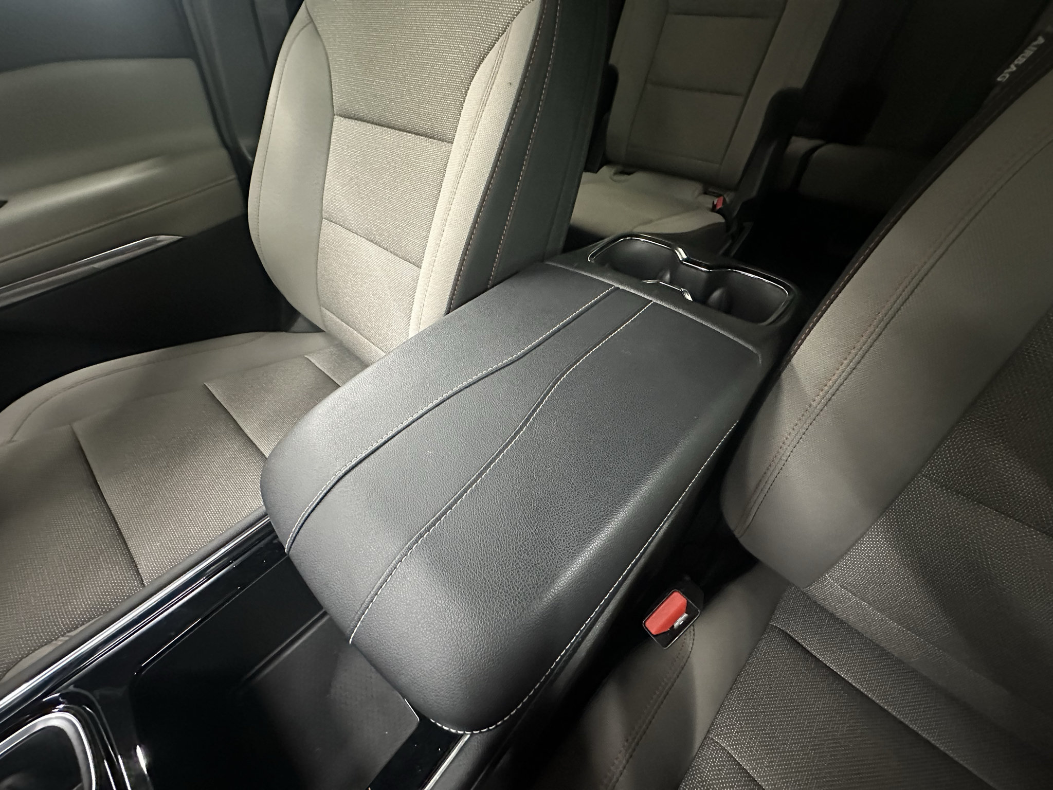 Certified 2026 Chevrolet Traverse LT w/ Driver Confidence Package FWD image 40