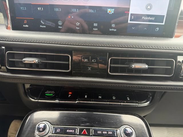 Used 2023 Lincoln Nautilus Reserve w/ Monochromatic Package AWD/4WD image 31