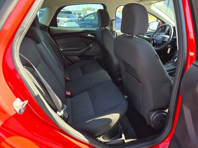 Used 2017 Ford Focus SE image 15