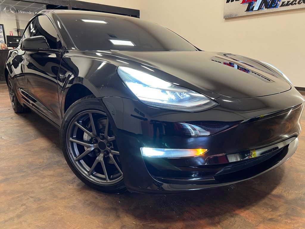 Used 2019 Tesla Model 3 Standard Range RWD image 33