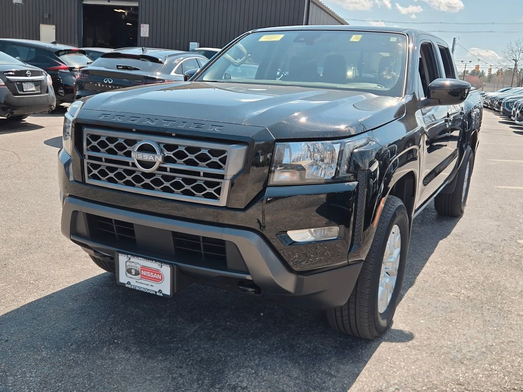 Used 2023 Nissan Frontier SV w/ SV Convenience Package image 3