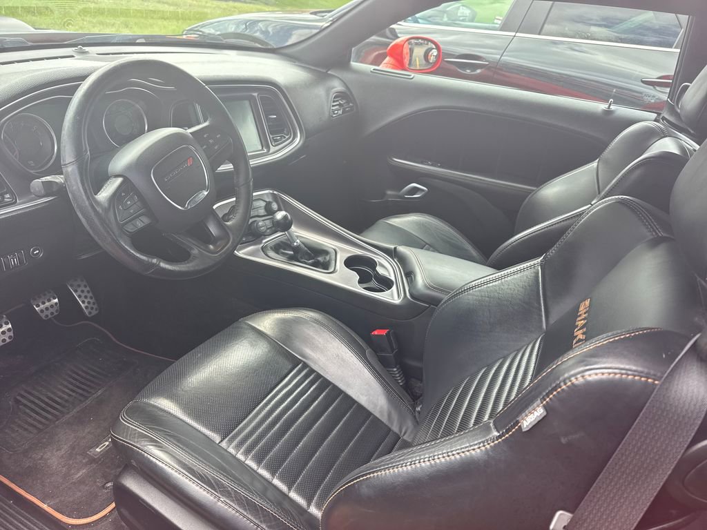 Used 2016 Dodge Challenger R/T Plus RWD image 8
