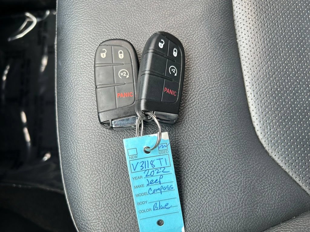 Certified 2022 Jeep Compass Limited AWD/4WD image 47