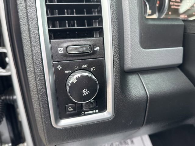 Used 2013 RAM 1500 Big Horn image 31