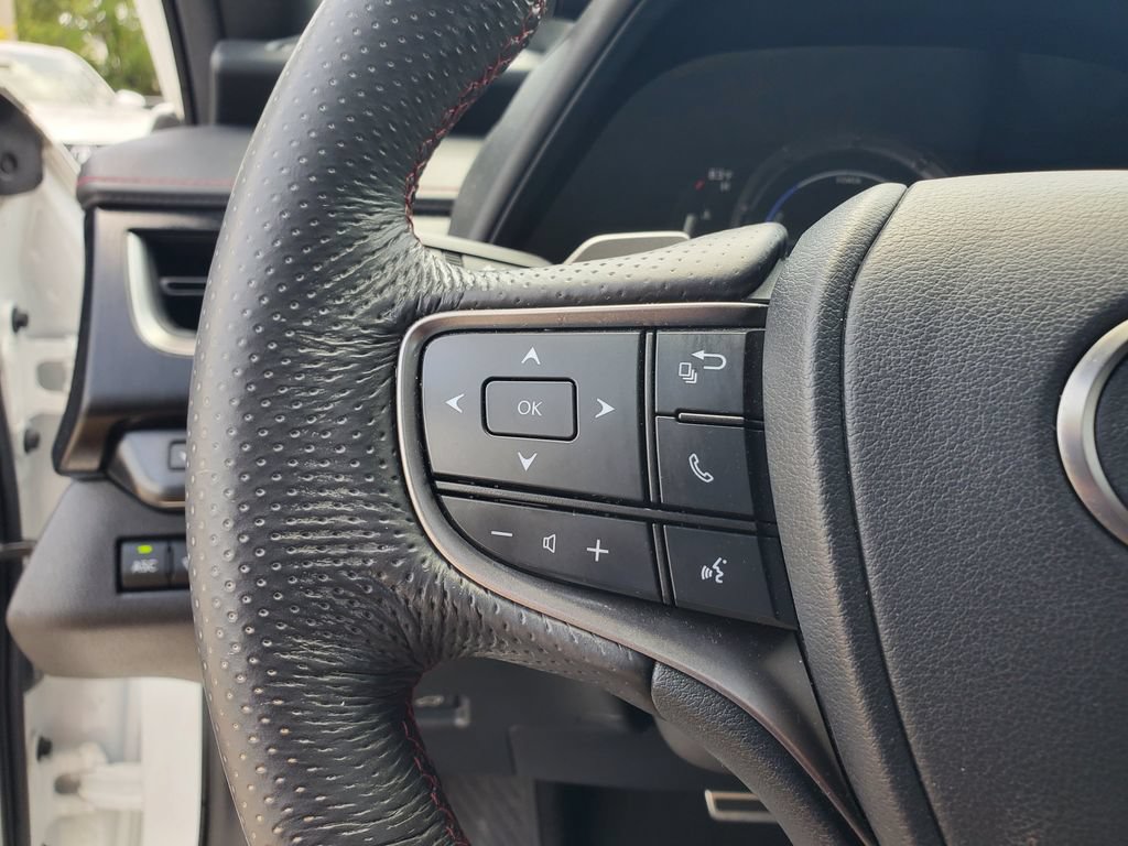 Used 2020 Lexus UX 250h F Sport w/ F Sport Luxury Package AWD/4WD image 25