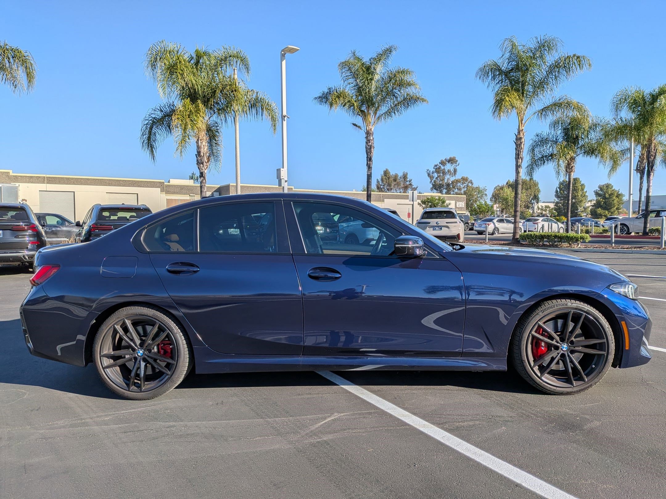 Certified 2023 BMW 330i 330i w/ M Sport Package image 11