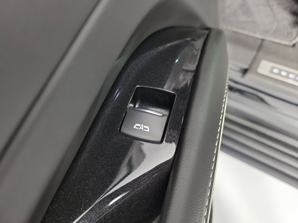 Used 2021 Cadillac Escalade Sport Platinum image 15