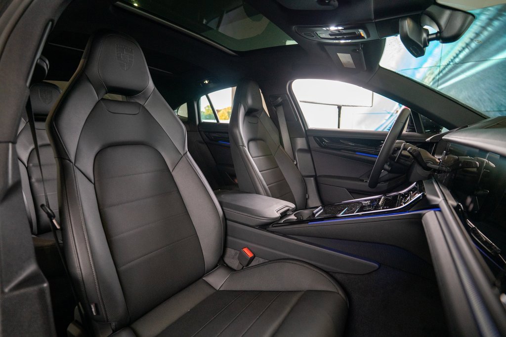 New 2025 Porsche Panamera 4 image 14