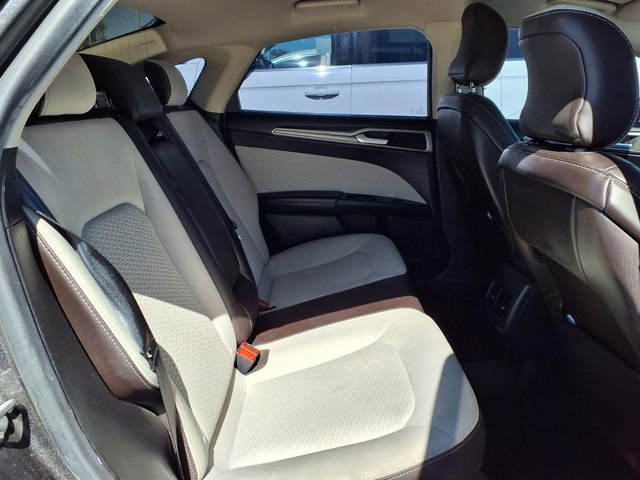 Certified 2019 Ford Fusion SE w/ Equipment Group 151A image 23