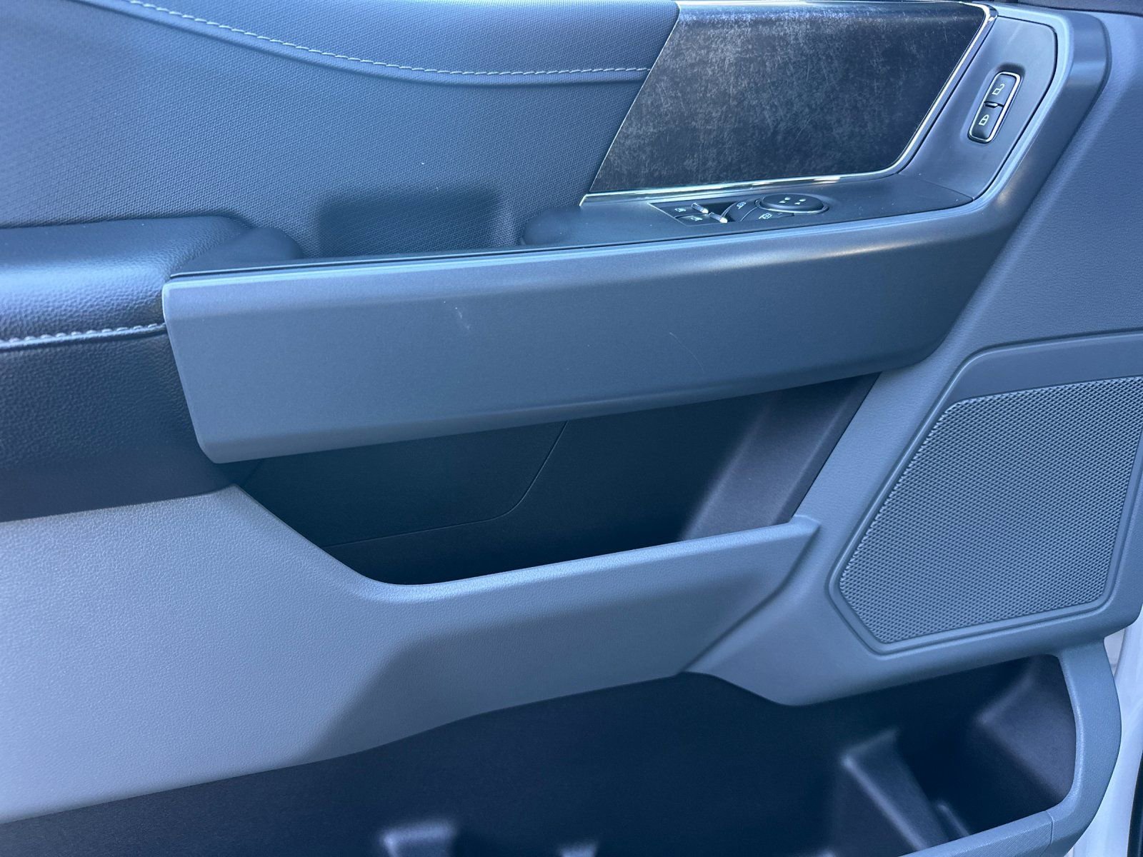 Used 2023 Ford F150 XLT w/ Equipment Group 301A Mid image 11