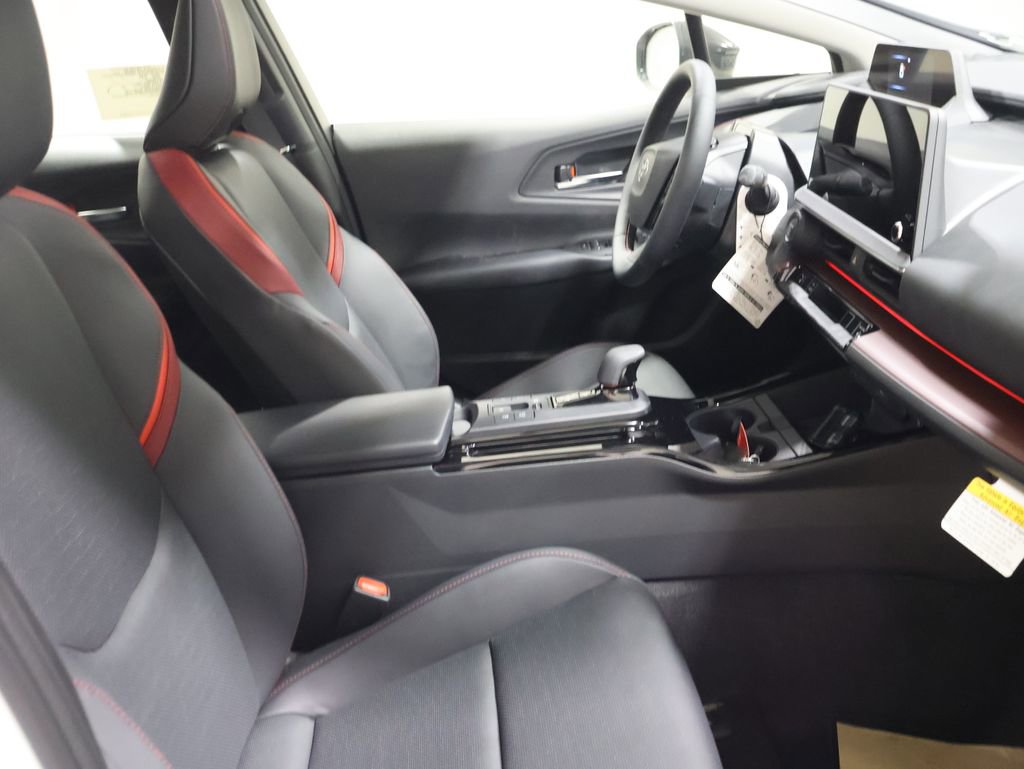 New 2026 Toyota Prius Plug-In Hybrid image 17