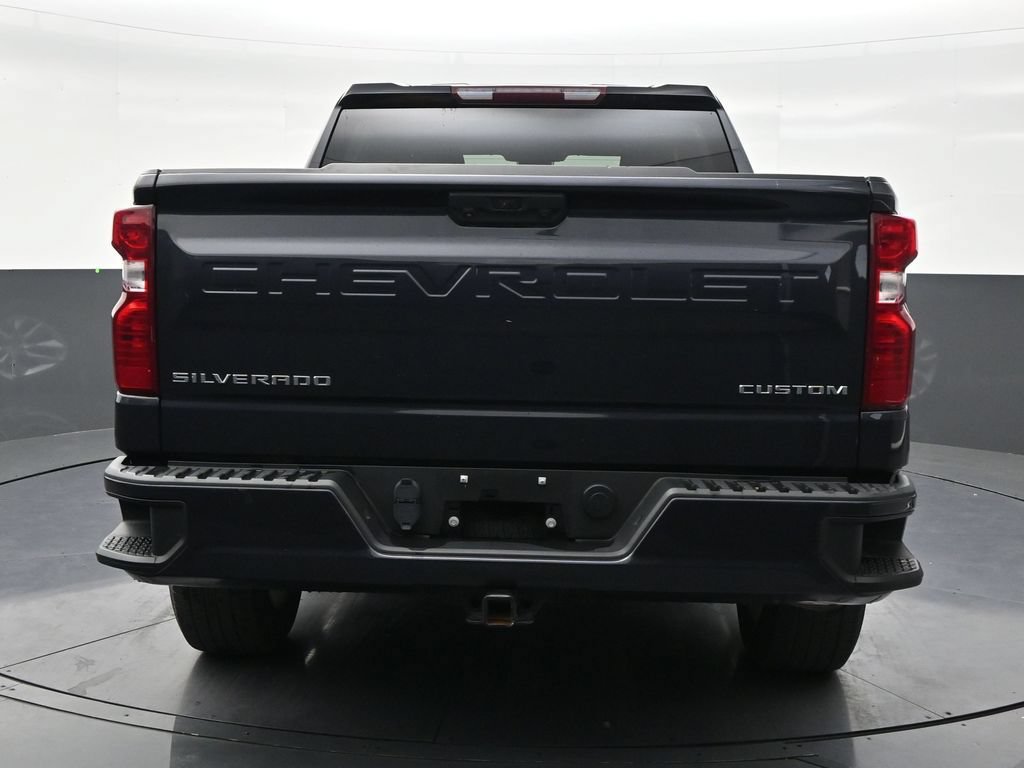 Used 2023 Chevrolet Silverado 1500 Custom RWD image 4