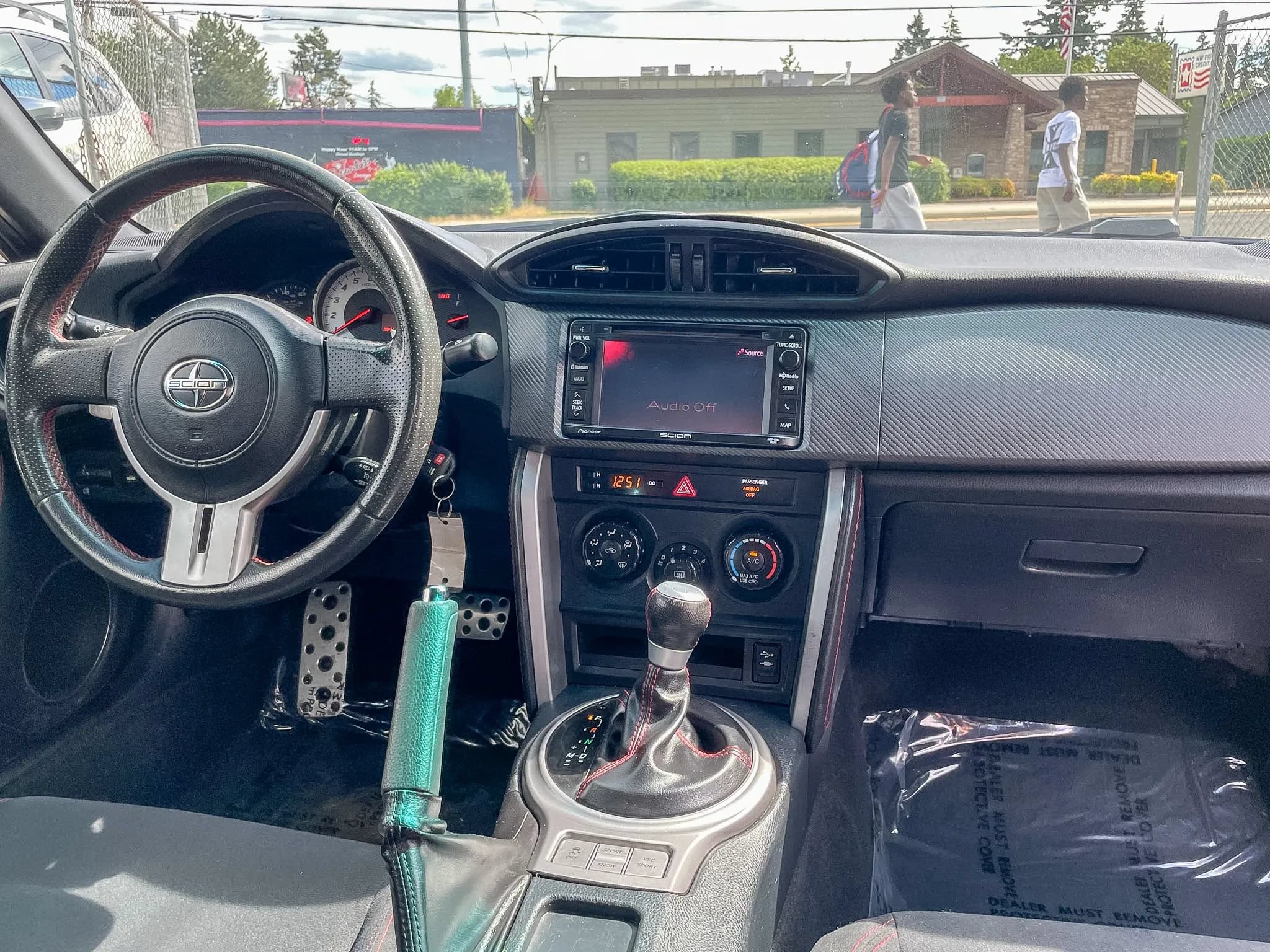 Used 2015 Scion FR-S RWD image 3