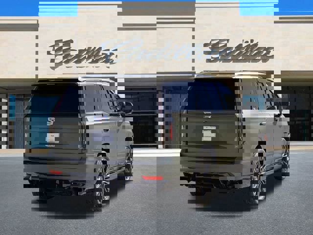 Certified 2024 Cadillac Escalade V w/ Heavy-Duty Trailer Package image 4