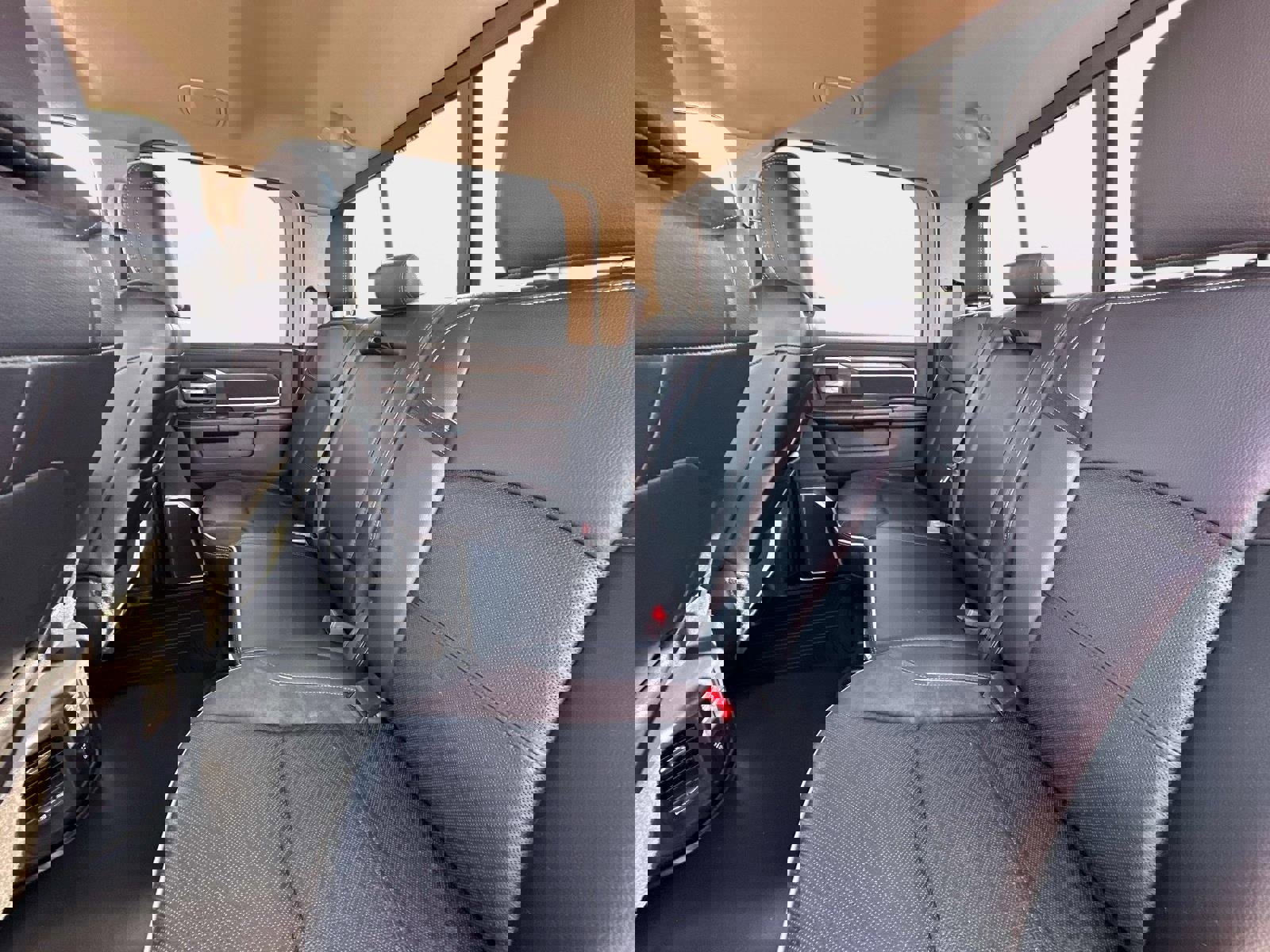 Used 2022 RAM 3500 Laramie image 16