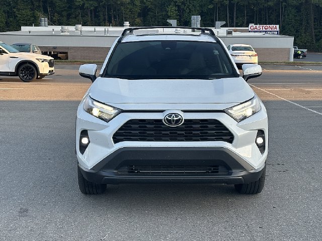 Used 2025 Toyota RAV4 XLE Premium FWD image 3