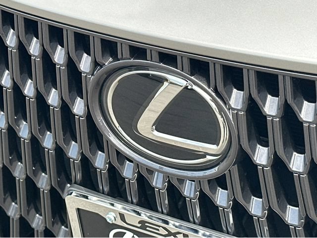 New 2026 Lexus NX 350 AWD image 41