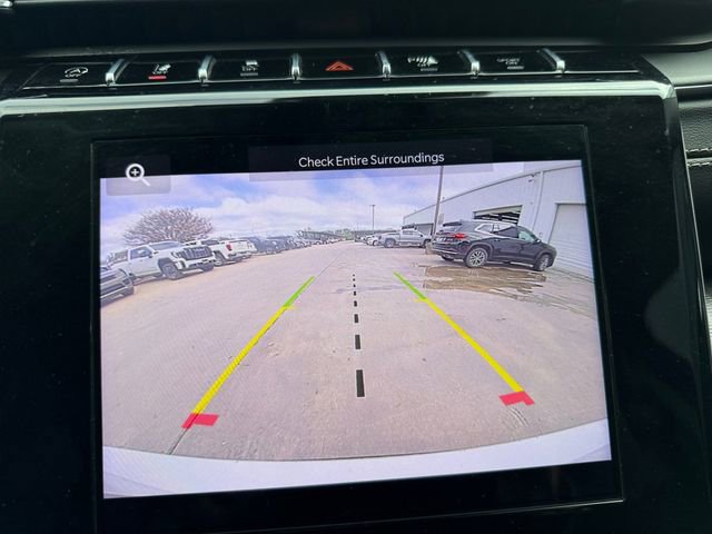 Used 2023 Jeep Grand Cherokee L Laredo image 11