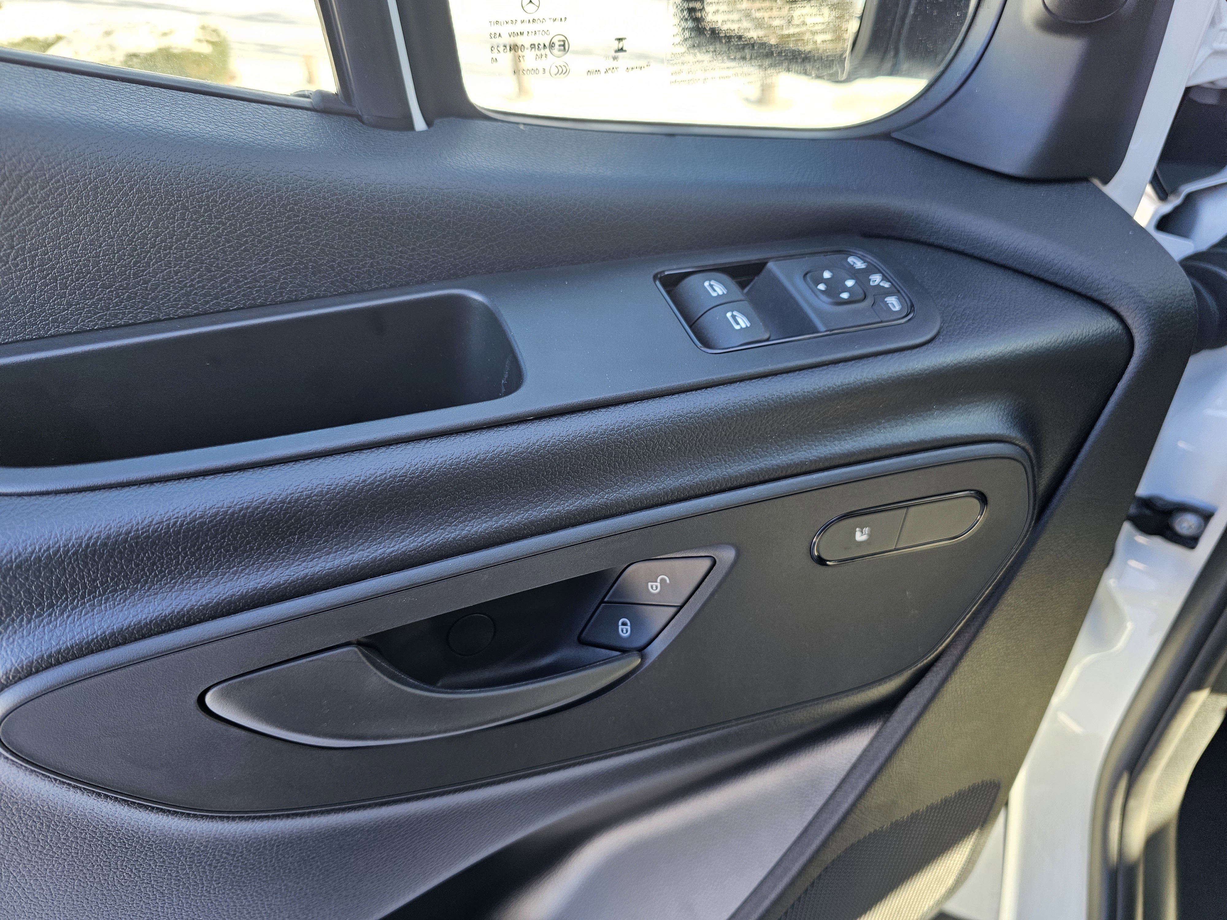 New 2025 Mercedes-Benz Sprinter 2500 image 17