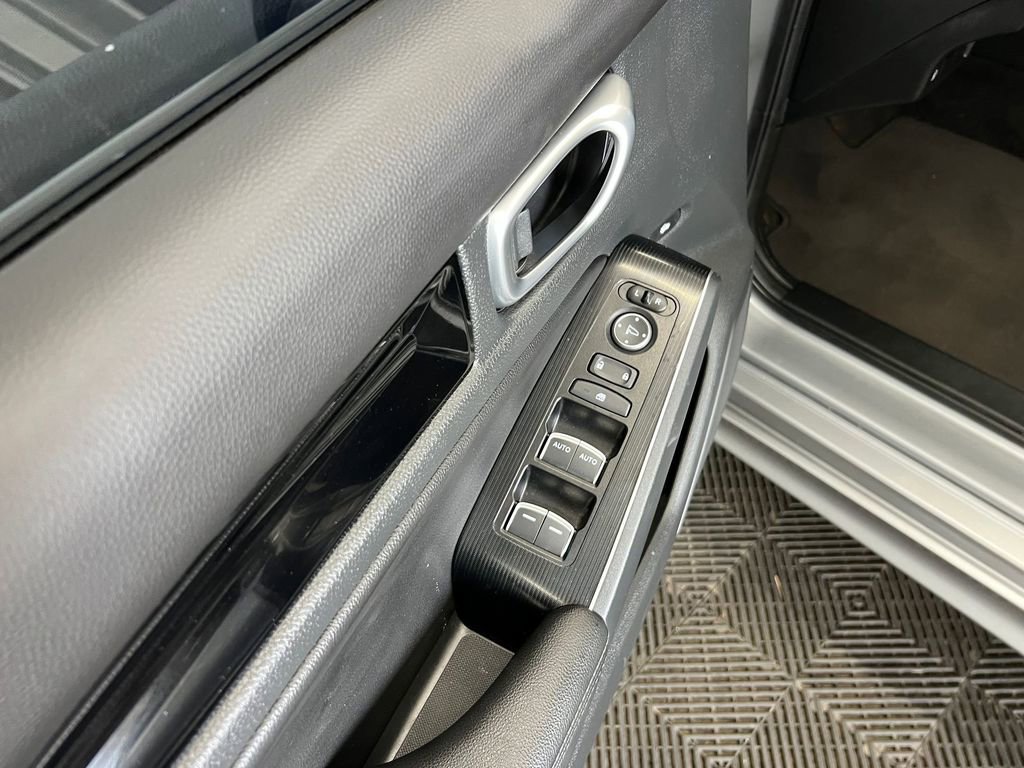 Used 2024 Honda Civic Touring image 11