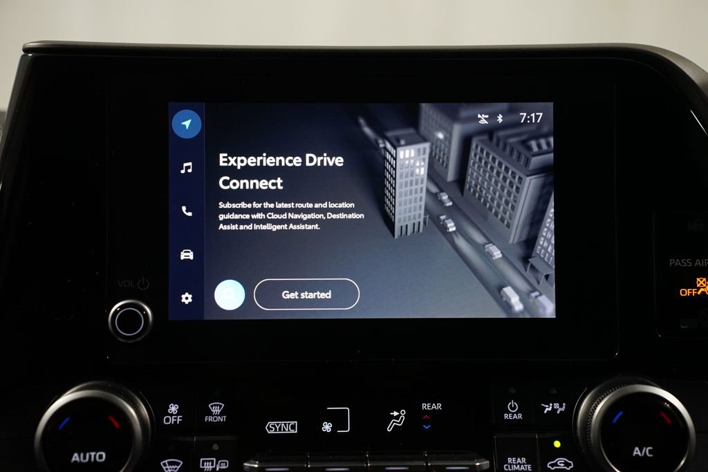 Used 2023 Toyota Highlander LE image 17