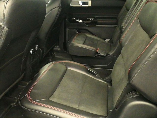 Used 2022 Ford Explorer ST-Line w/ Class IV Trailer Tow Package image 10