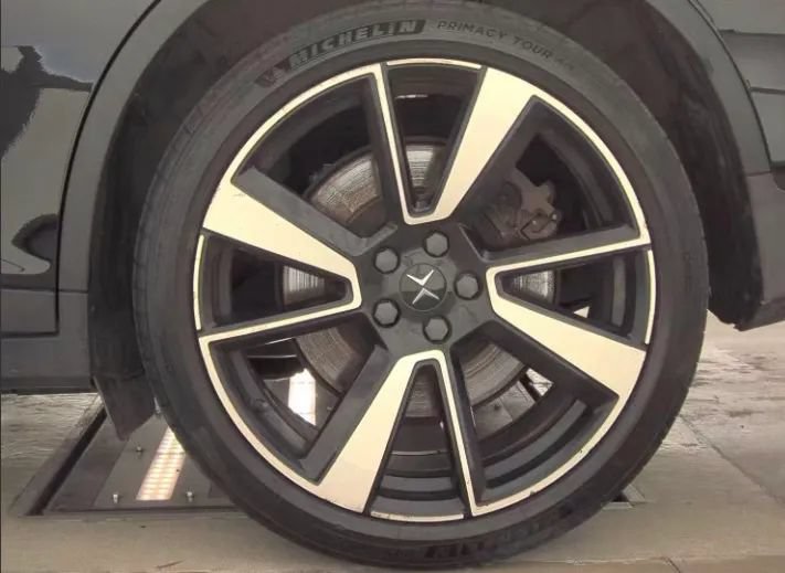 Used 2022 Polestar Polestar 2 w/ Plus Package AWD/4WD image 8