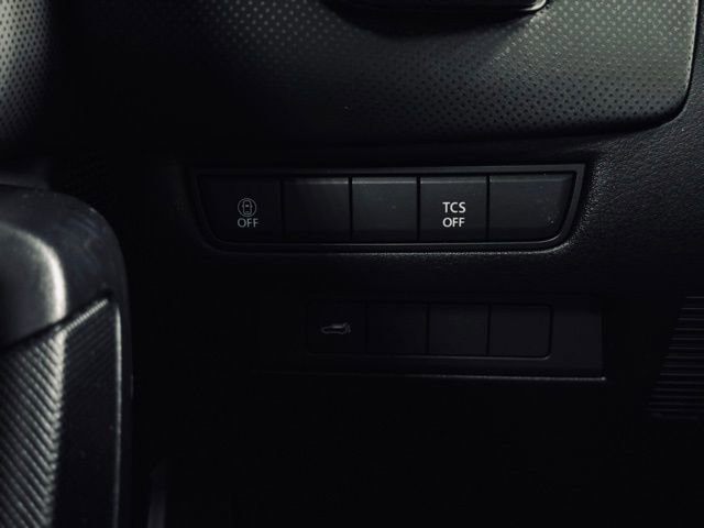 Used 2025 MAZDA CX-50 AWD 2.5 S w/ Premium Package image 32