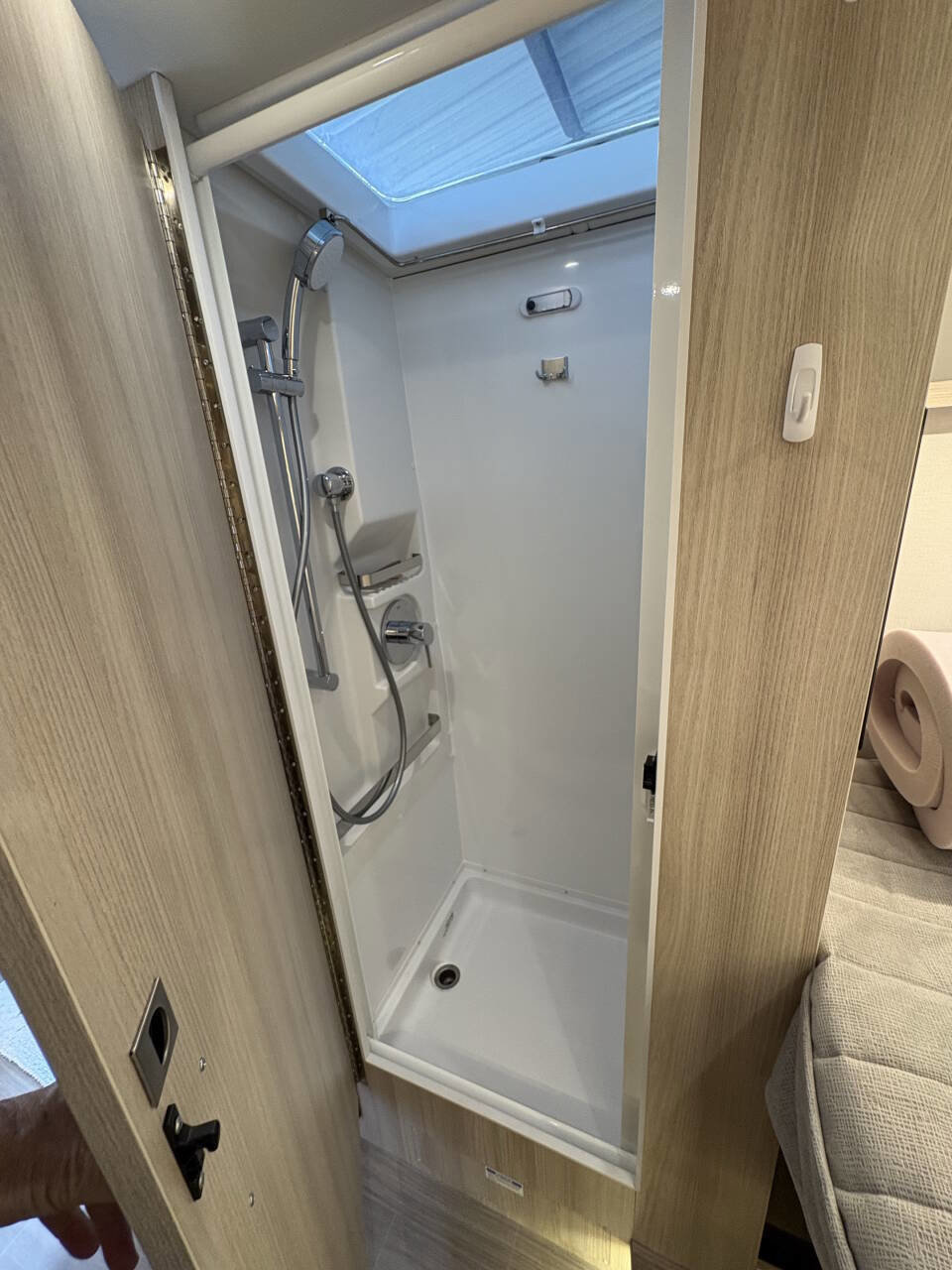 Used 2020 Ford Transit 350 DRW w/ Motorhome Prep Package RWD image 65