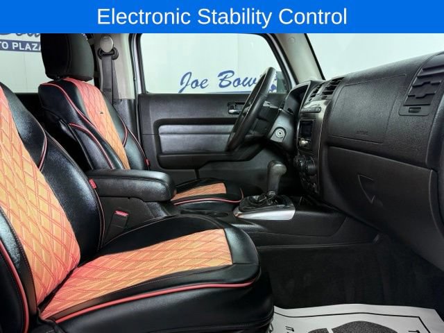 Used 2009 HUMMER H3T AWD/4WD image 16