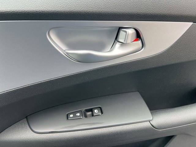Certified 2023 Kia Forte LXS w/ LXS Technology Package image 29