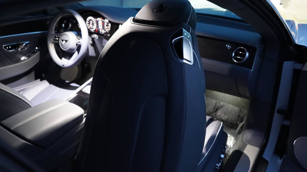 Used 2024 Bentley Continental GT V8 AWD/4WD image 50