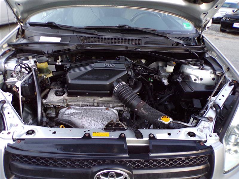 Used 2004 Toyota RAV4 4WD image 37