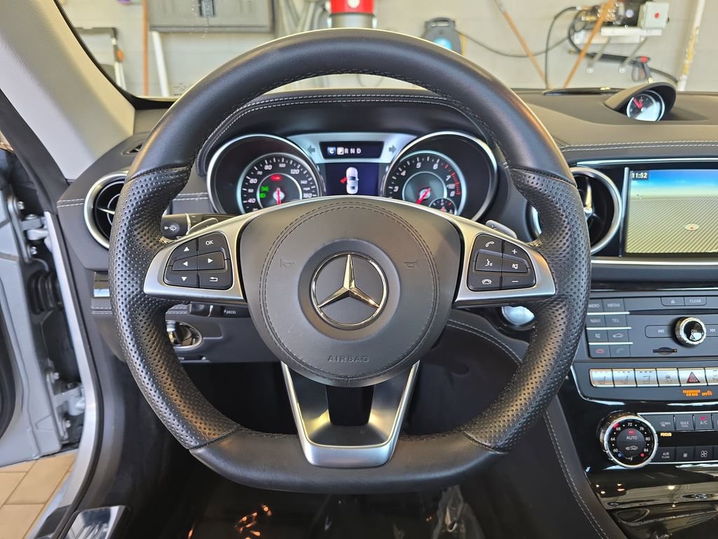 Used 2019 Mercedes-Benz SL 450 image 17