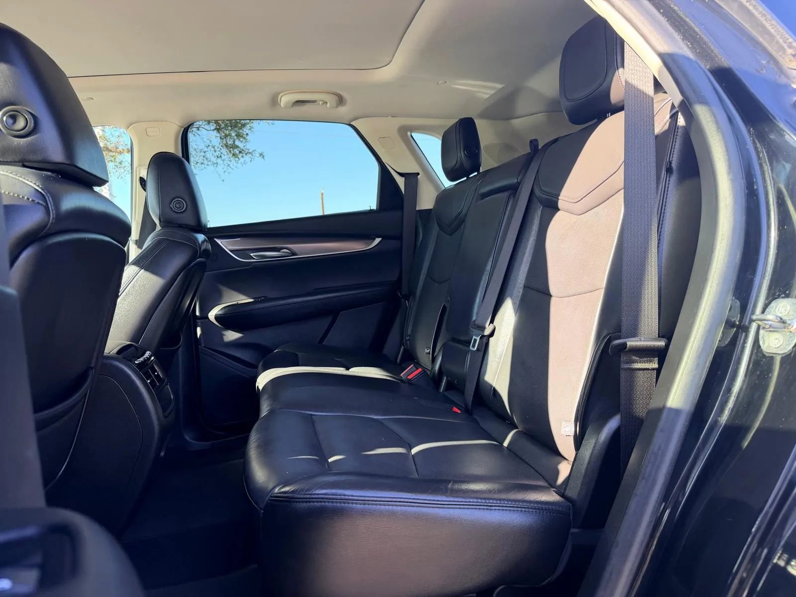 Used 2019 Cadillac XT5 Premium Luxury AWD/4WD image 26