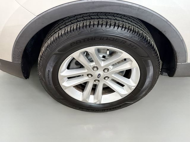 Used 2016 Ford Explorer XLT w/ Equipment Group 201A image 30