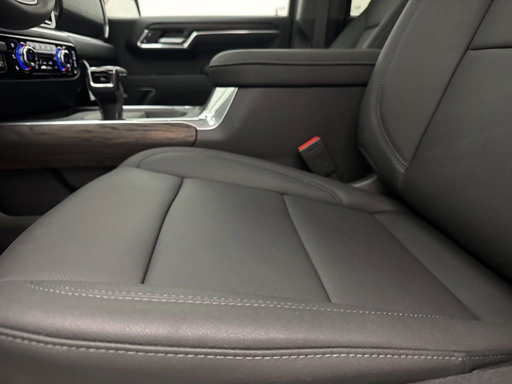 New 2026 GMC Sierra 1500 SLT w/ SLT Premium Plus Package image 23