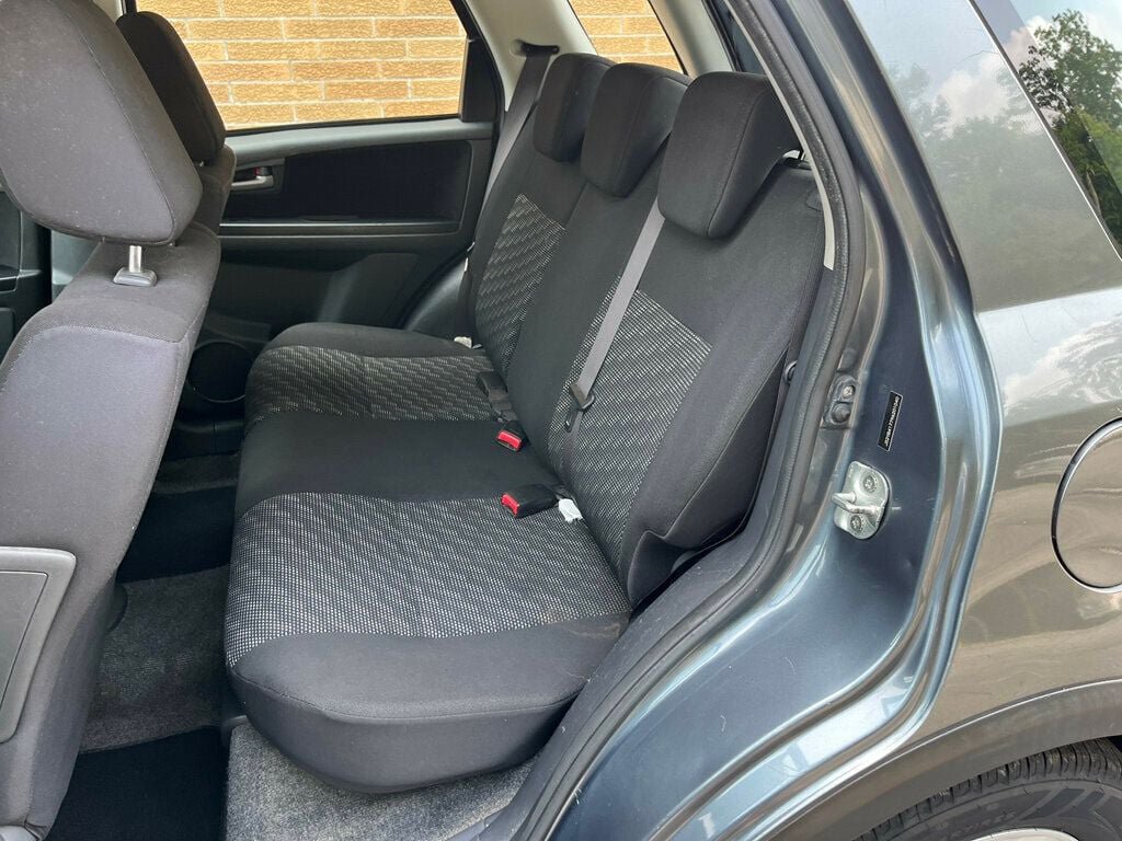 Used 2009 Suzuki SX4 AWD Hatchback w/ Touring Pkg image 26