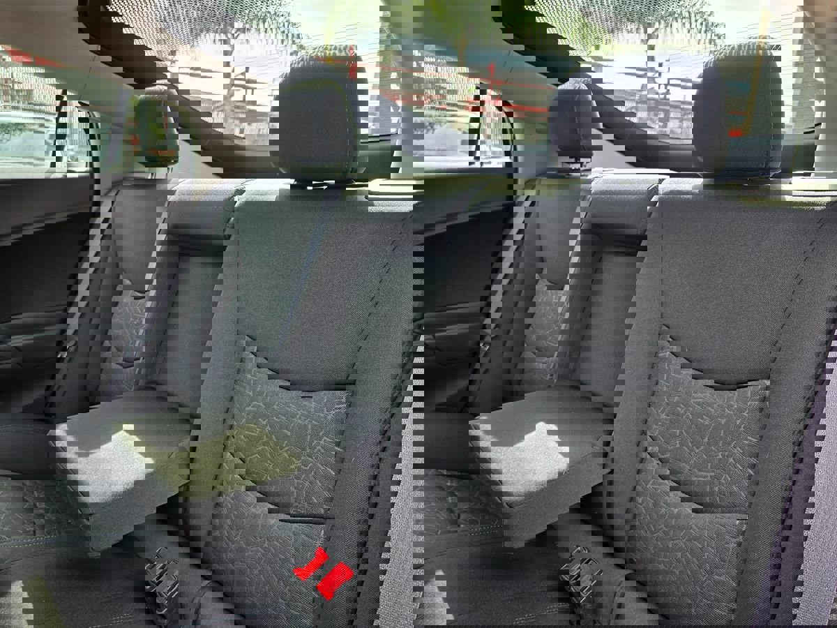 Used 2017 Chevrolet Volt LT w/ Comfort Package image 24