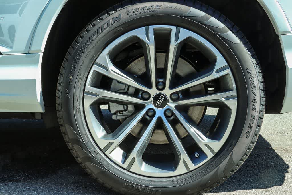 New 2026 Audi Q7 2.0T Premium AWD/4WD image 10