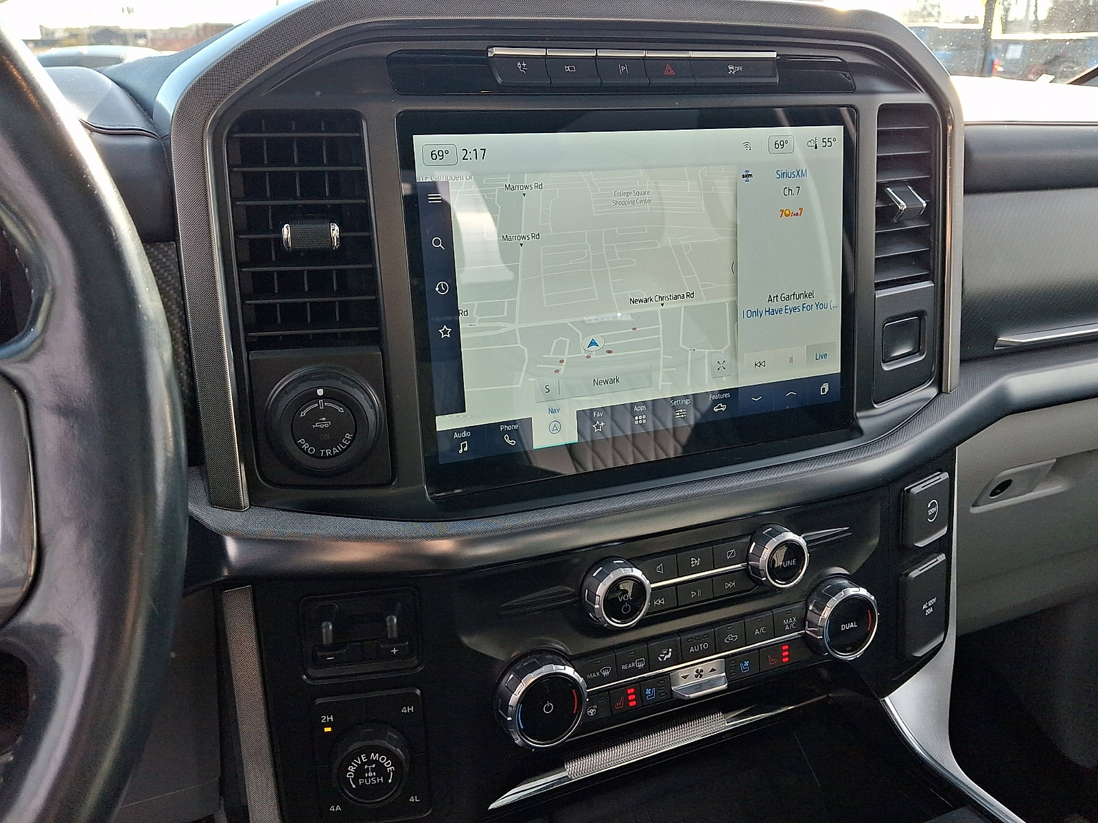 Used 2022 Ford F150 Limited image 23