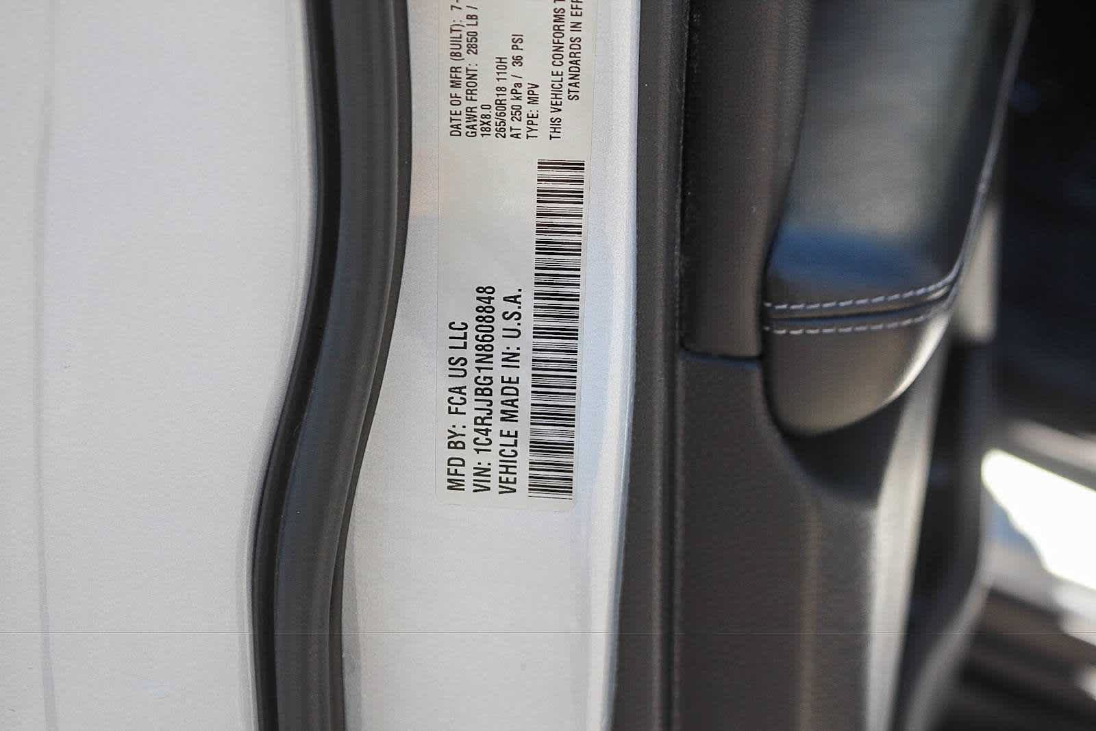 Used 2022 Jeep Grand Cherokee L Limited RWD image 39