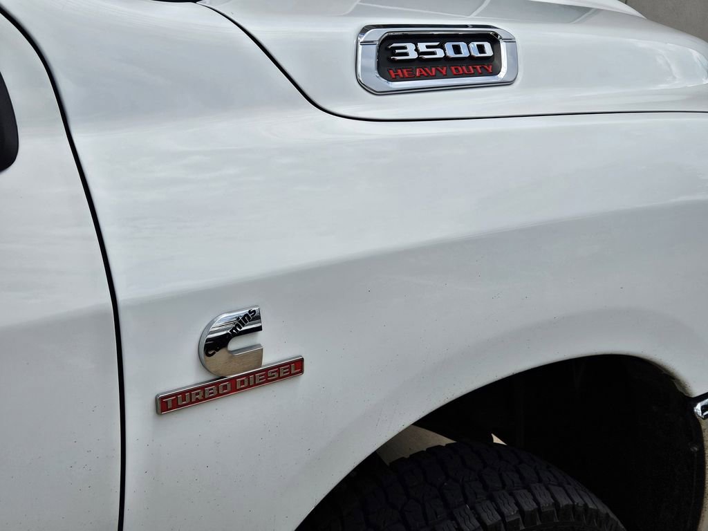 Used 2024 RAM 3500 Big Horn AWD/4WD image 6