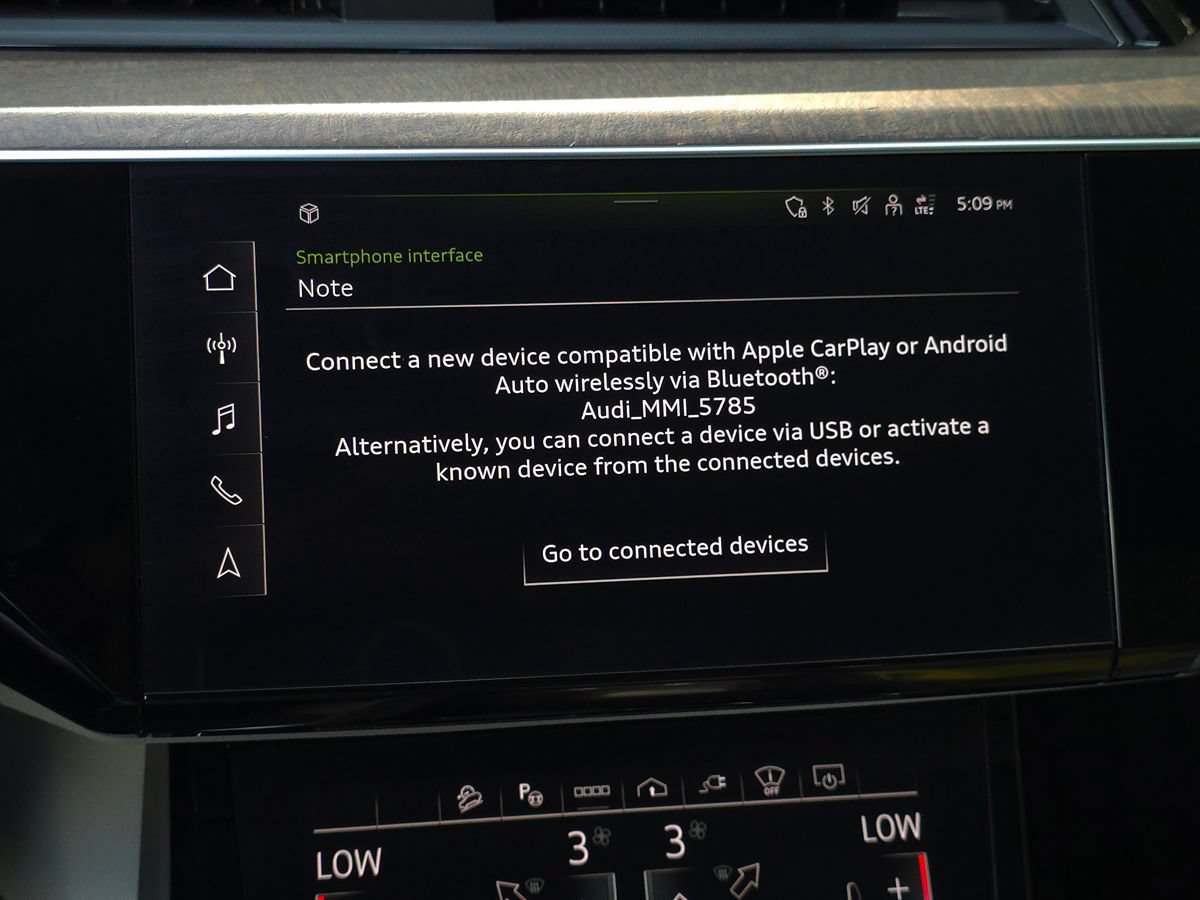 Used 2024 Audi Q8 e-tron Prestige w/ Prestige Package AWD/4WD image 42