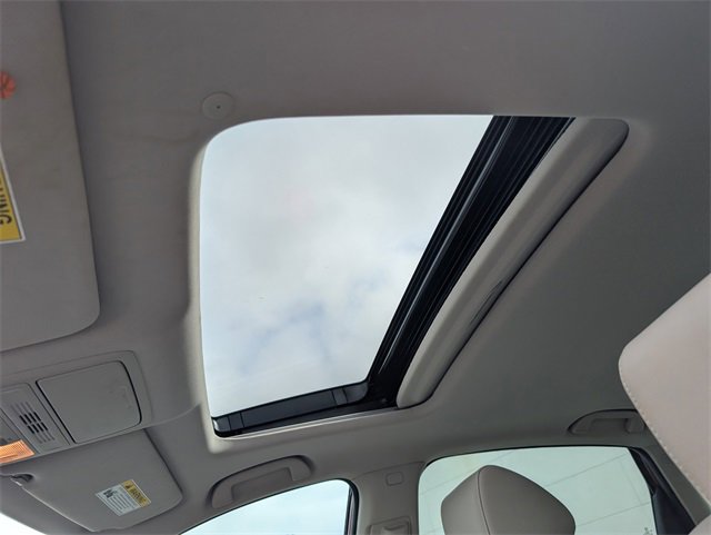 Used 2022 Honda Accord EX-L image 16