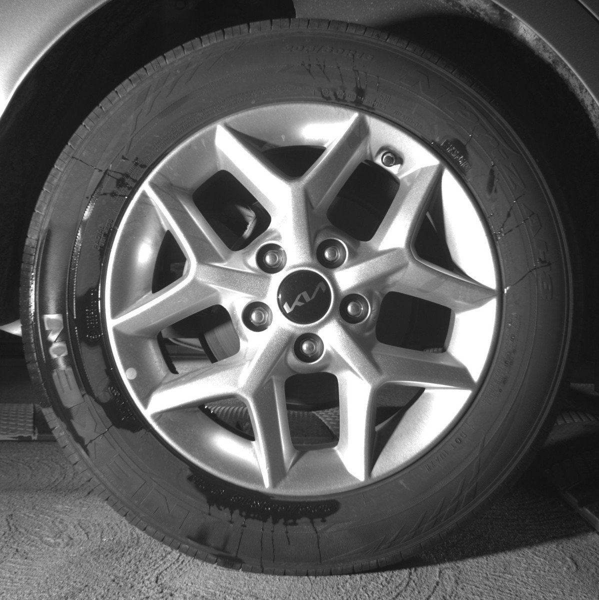 Used 2025 Kia Soul LX w/ LX Technology Package FWD image 22