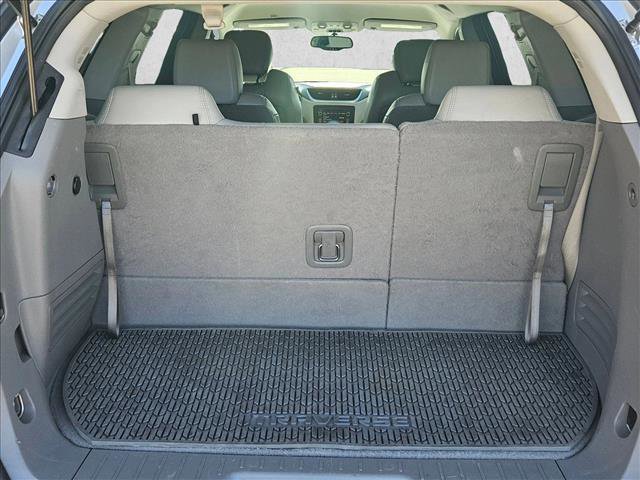 Used 2015 Chevrolet Traverse LT image 6