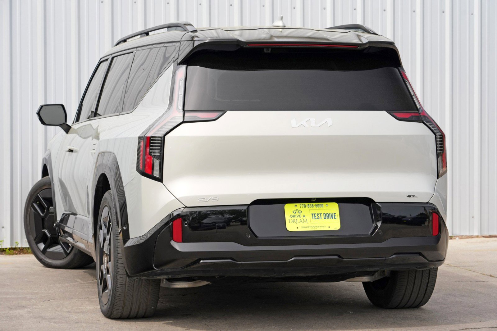 Used 2024 Kia EV9 GT-Line image 6