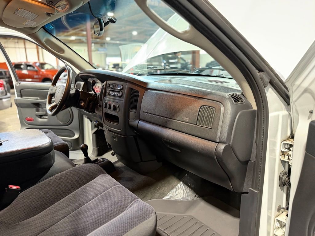 Used 2004 Dodge Ram 2500 Truck SLT w/ Trailer Tow Group image 17